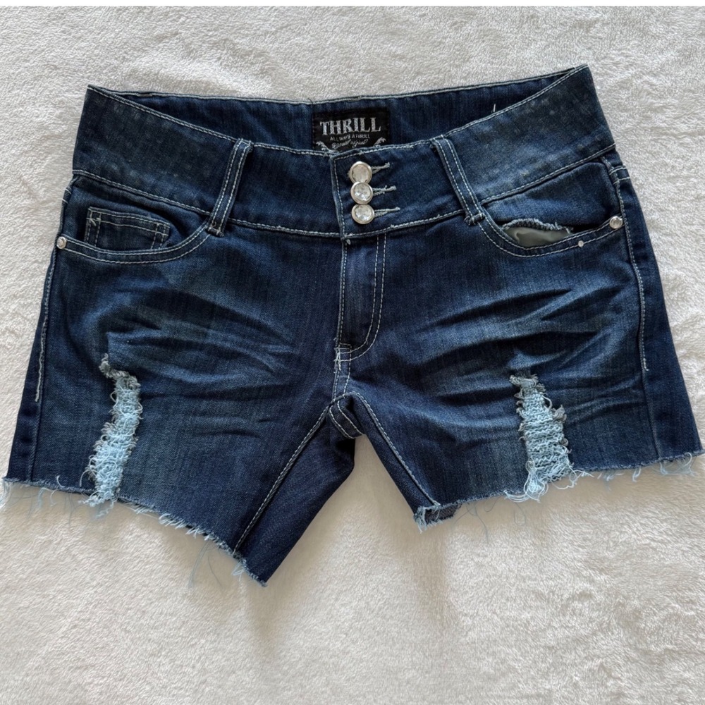 Thrill Denim Cutoff Shorts Women's Size 7 Distressed Triple Button‎ Y2K edgy